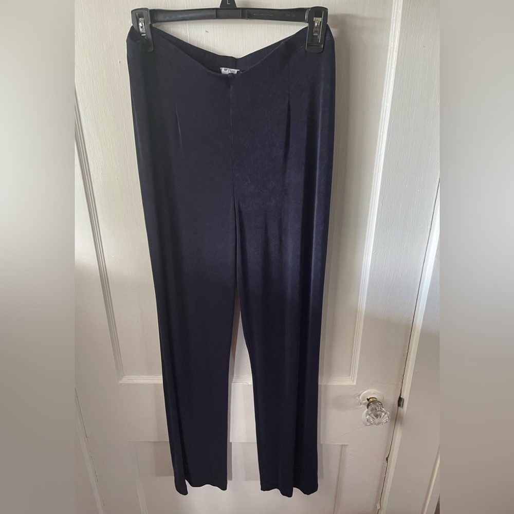 Chico’s, travelers style, size 2R,Elegant Navy Blue Trousers,
Gently worn